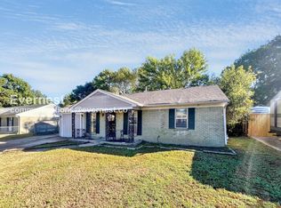 6320 Forest Glen Dr, Horn Lake, MS 38637