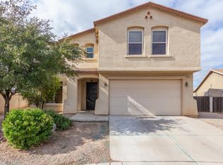 7036 S Petrel Ln, Tucson, AZ 85756