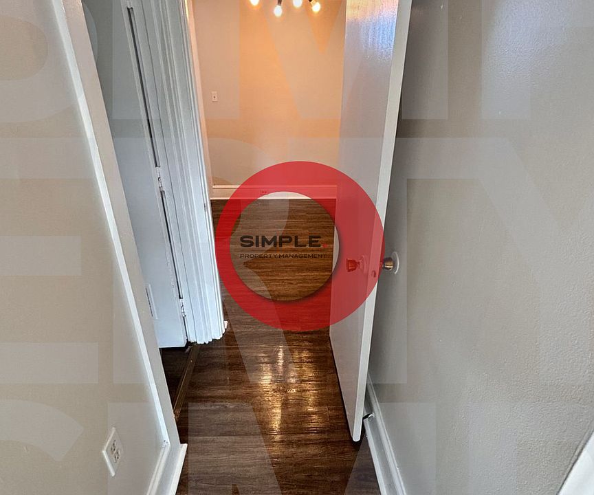 2nd image of 340 N 5th St #5-3F