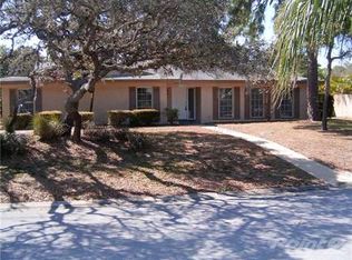 10350 Bay Hills Dr, Largo, FL 33774
