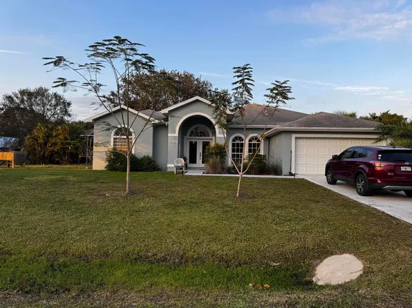 8004 Westmont Drive, Fort Pierce, FL 34951