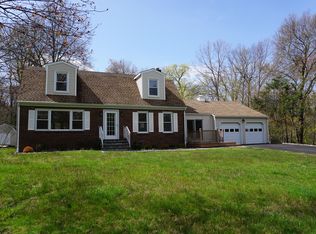 22 Oak Rd, Garrison, NY 10524