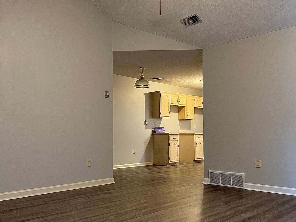 1st image of 6686 Whitten Pine Dr