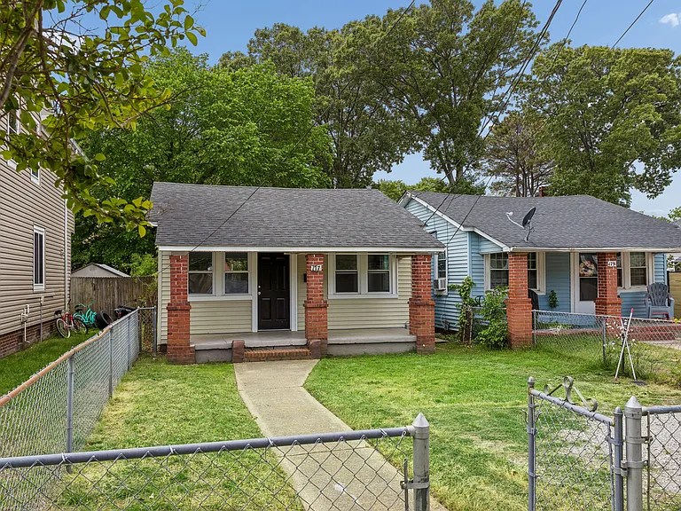 177 D View Ave — Photo 2