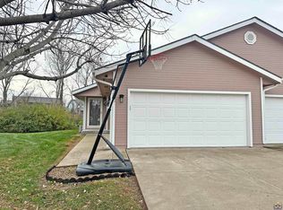 7345 SW 23rd Ct, Topeka, KS 66614