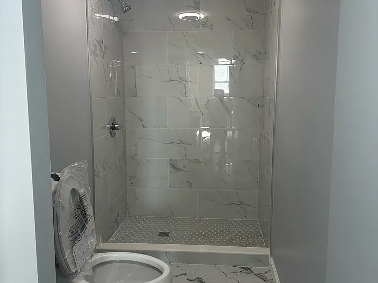19 W Main St #1 — Photo 5