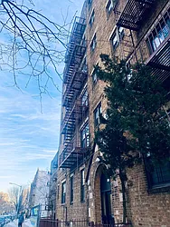 Rented by Lang Realty LLC