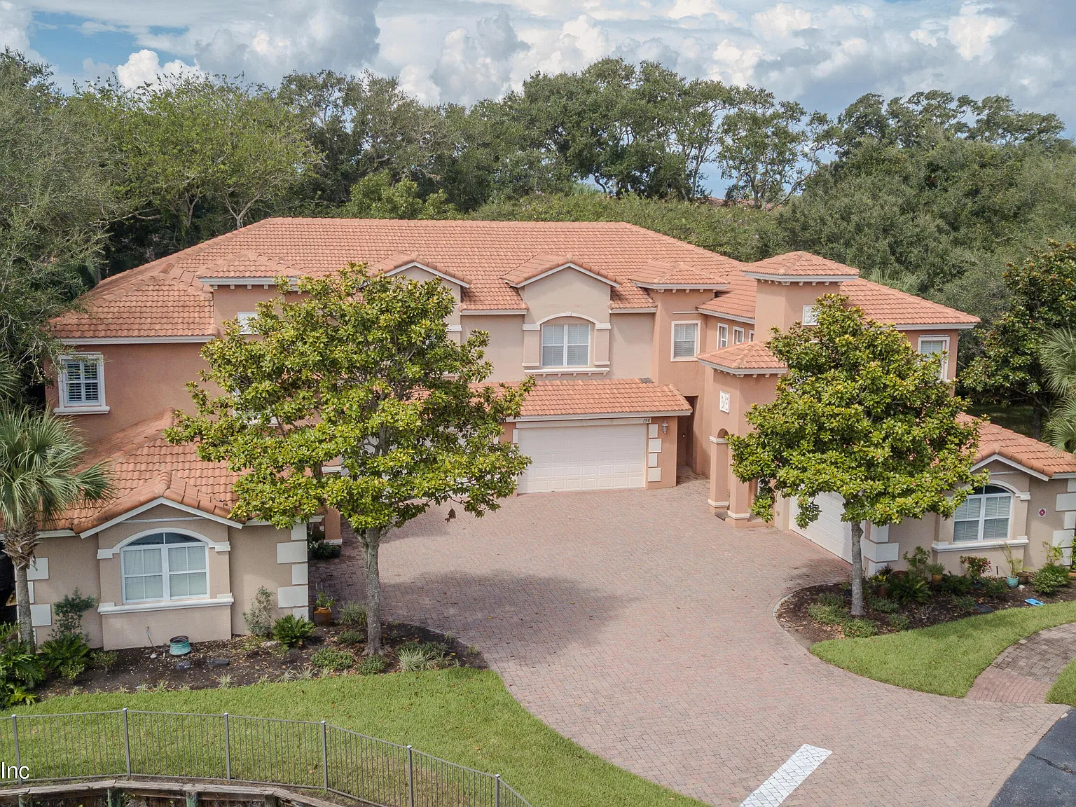3 bed, 2.0 bath, 1991 sqft, $3,500 — Photo 2