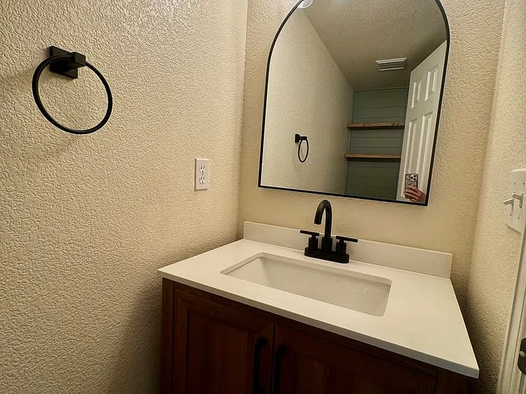 5302 Statute Dr — Photo 16
