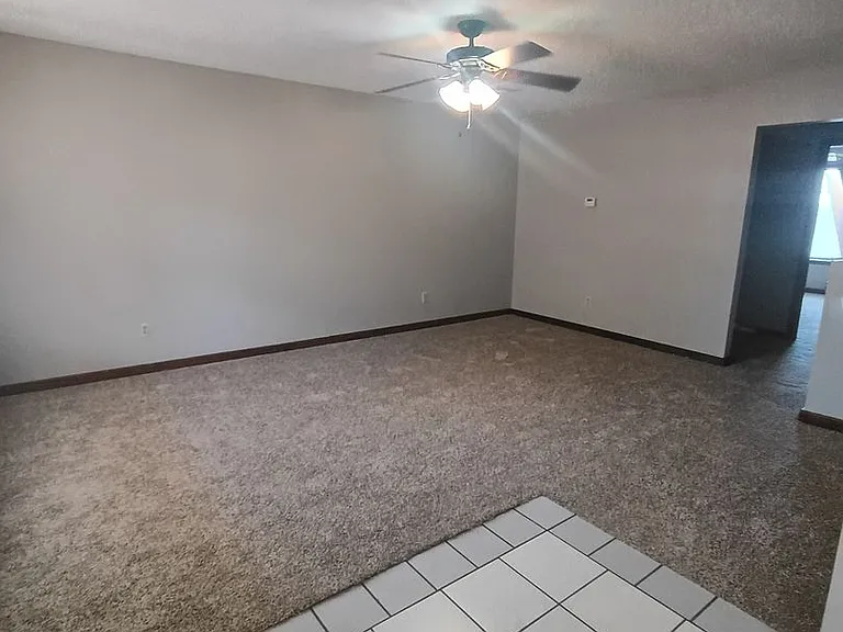 1400 Jacobs Ave — Photo 1
