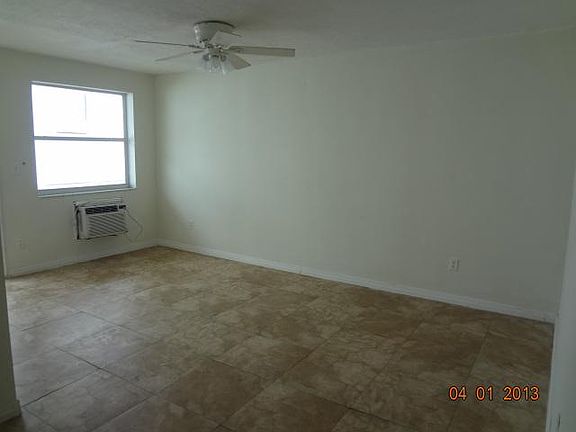 2nd image of 644 Euclid Ave APT 7