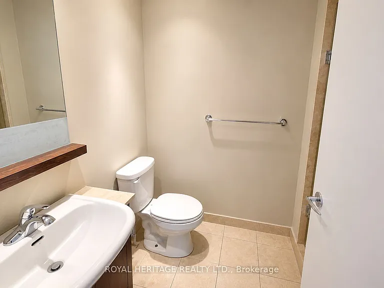 208 Queens Quay W #308 — Photo 3