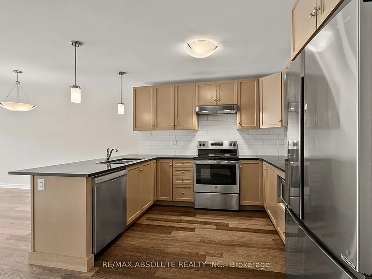971 Leishman Dr — Photo 5
