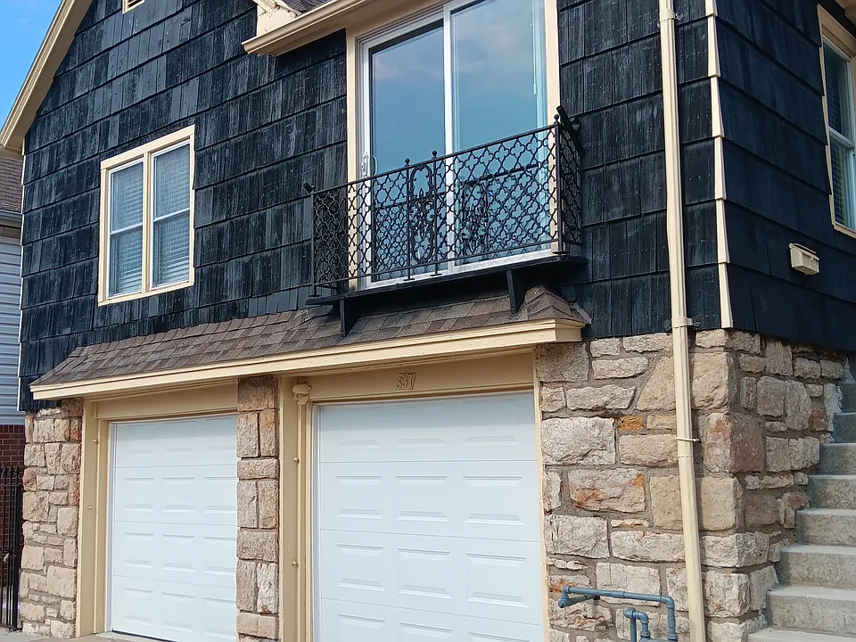537 Gillis St #HOUSE
