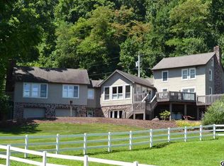 2221 Church Rd, Hummelstown, PA 17036