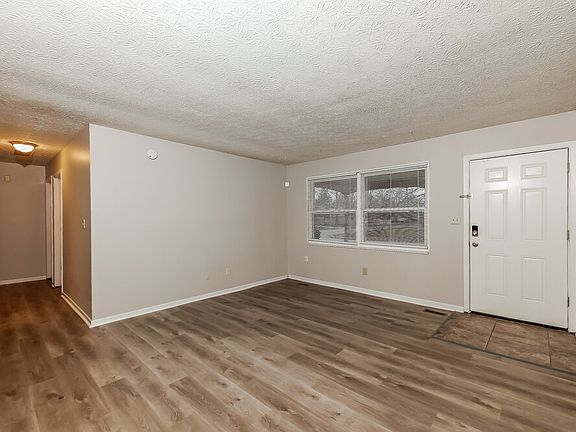 5th image of 4445 Aristocrat Ln