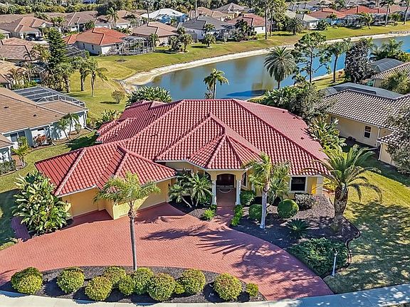 4th image of 2218 Silver Palm Rd