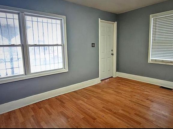 2nd image of 6886 Grandville Ave Floor 1