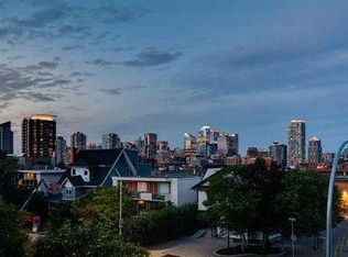 2203 N 14th St SW #401, Calgary, AB T2T 3T2