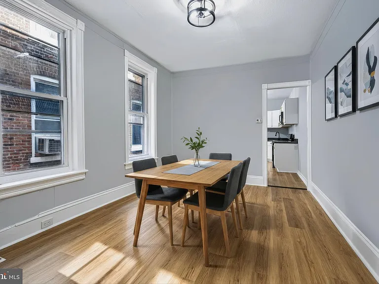 309 Academy St — Photo 8