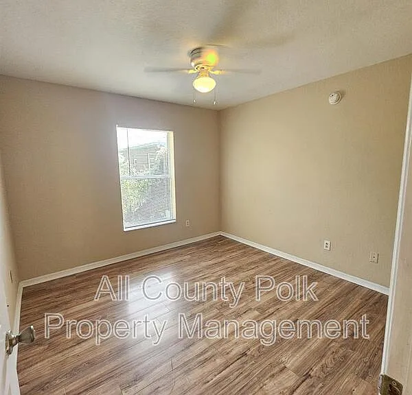 1254 34th St NW — Photo 9
