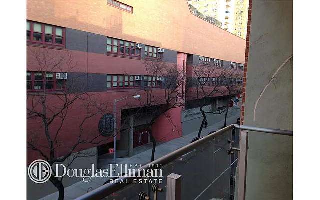 Rented by Douglas Elliman | media 20