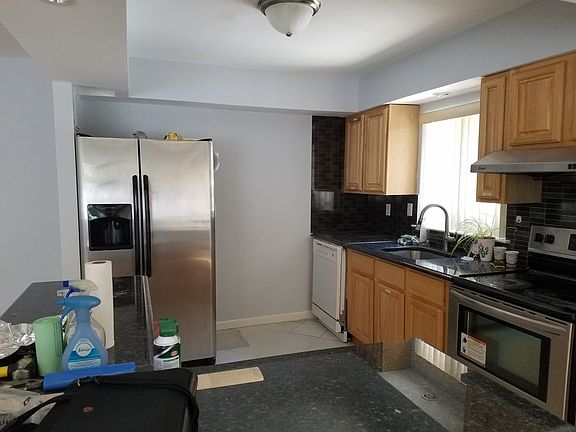 5th image of 22516 59th Ave #1