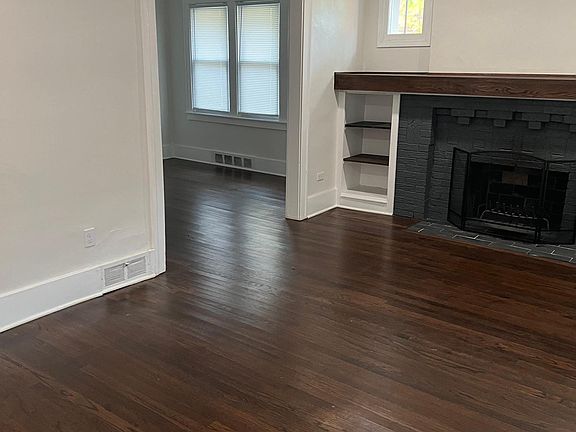 2nd image of 1346 W Troy Ave Floor 1