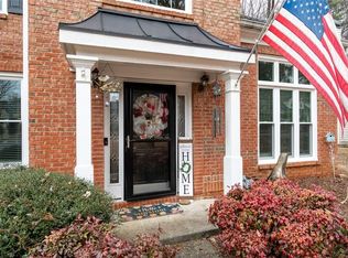 1046 Amberton Ln, Powder Springs, GA 30127