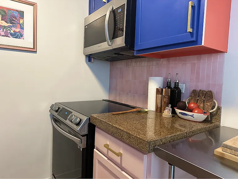 1200 Vine St #5A — Photo 14