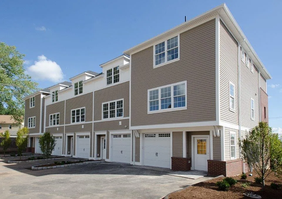 777 N Main St #9