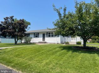 167 Morningside Dr, Pennsville, NJ 08070