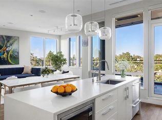 1201 Fort St #601, Victoria, BC