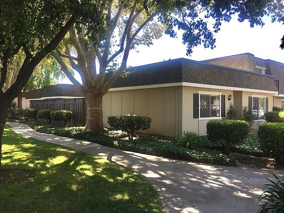 2nd image of 7057 Burning Hills Pl