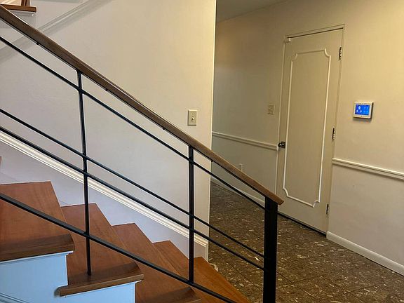 4th image of 2220 Aldo Blvd