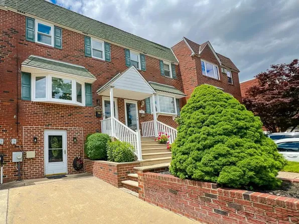 9954 Hegerman St, Philadelphia, PA 19114