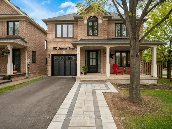 1360 Ashwood Ter, Oakville, ON L6M 4A7