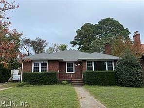 1st image of 424 Massachusetts Ave