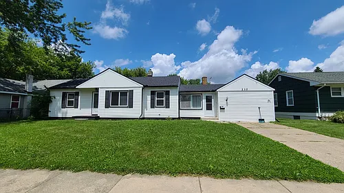 210 W Yale Ave Photo 1