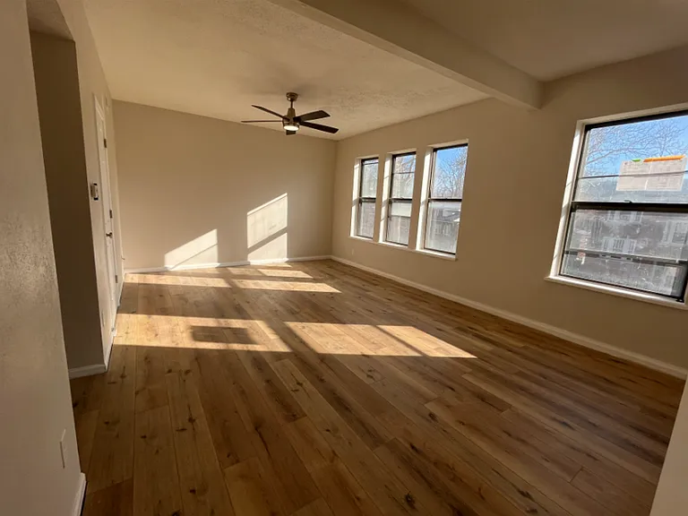 6309-13 Cabanne Ave — Photo 12