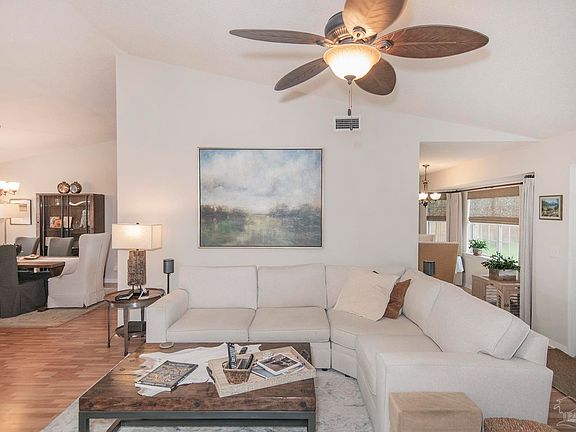 4th image of 1761 Cedrus Ln