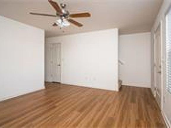 4th image of 2201 Crossfield Dr #2203-A