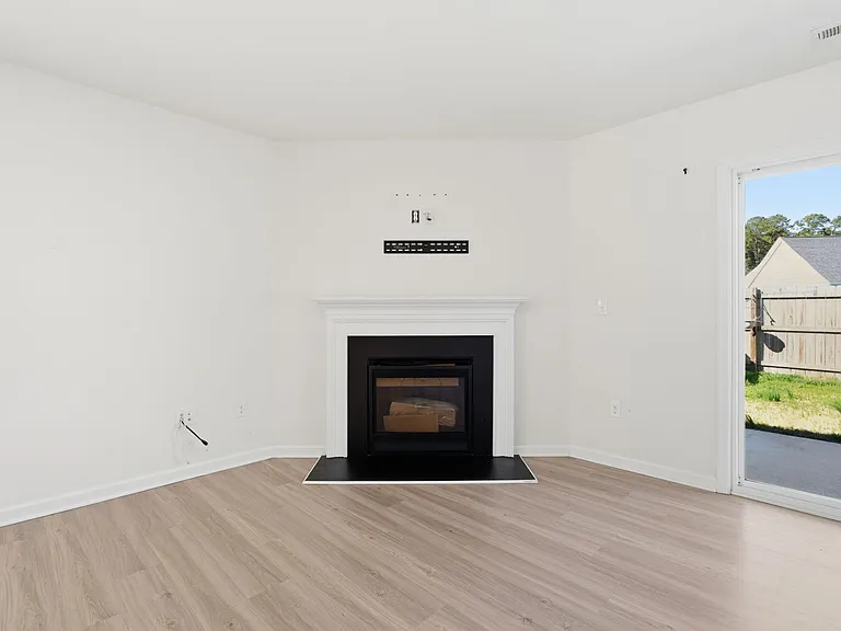 3916 Sabre Ln NW — Photo 24