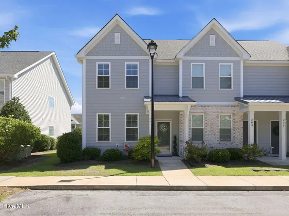 175 Old Murdoch Road #201, Morehead City, NC 28557