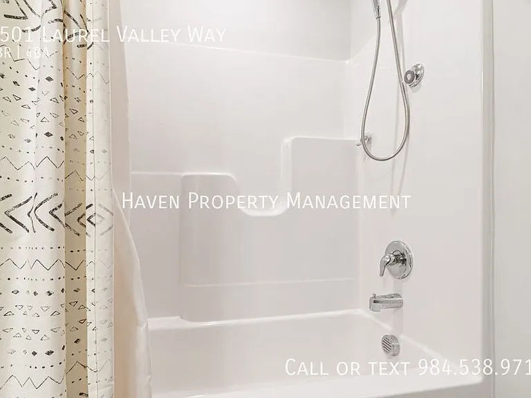 2501 Laurel Valley Way — Photo 35