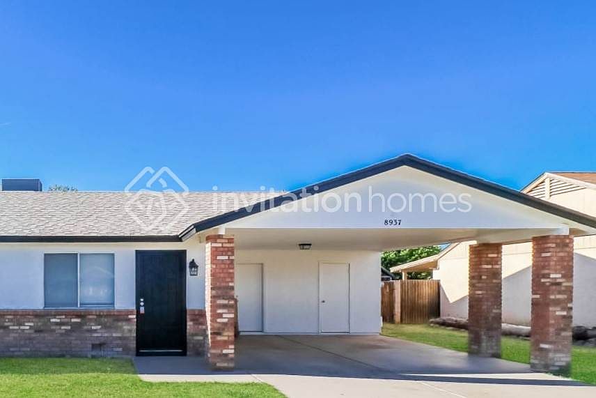 1st image of 8937 W Malapai Dr