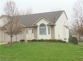 685 Ledgerock Cir, Brunswick, OH 44212