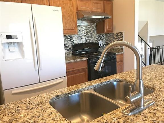 Stainless steel sink