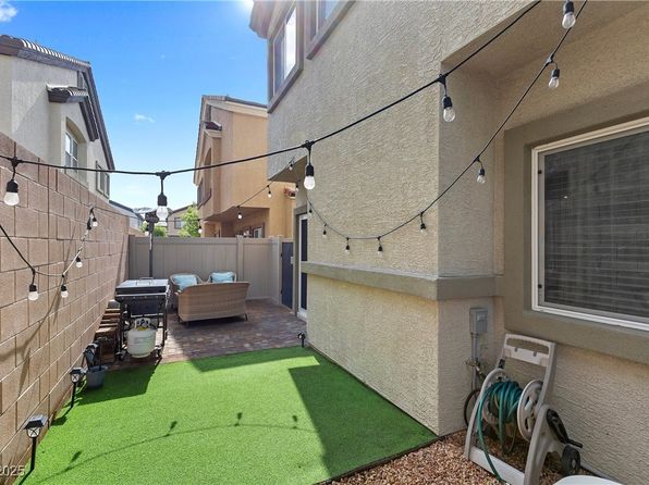 4650 Ridgeley Ave #103, North Las Vegas, NV 89084