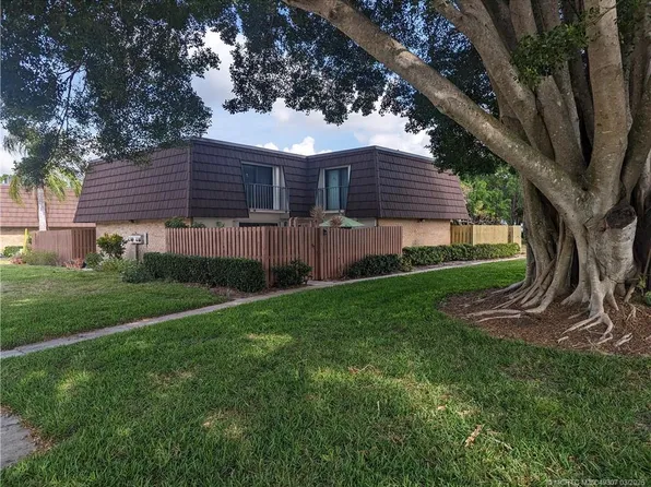 6137 SE Riverboat Dr #1032, Stuart, FL 34997